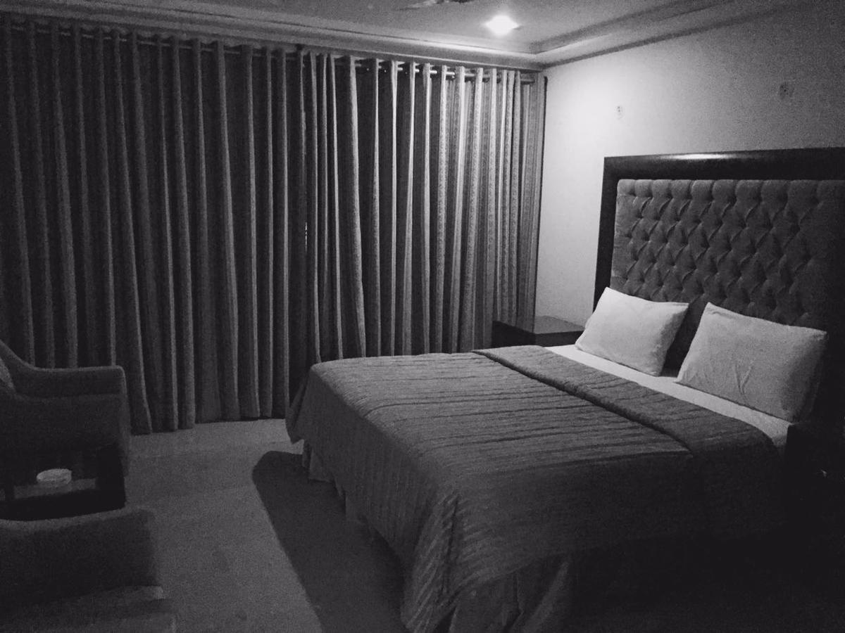 City View Hotel & Restaurant Lahor Dış mekan fotoğraf
