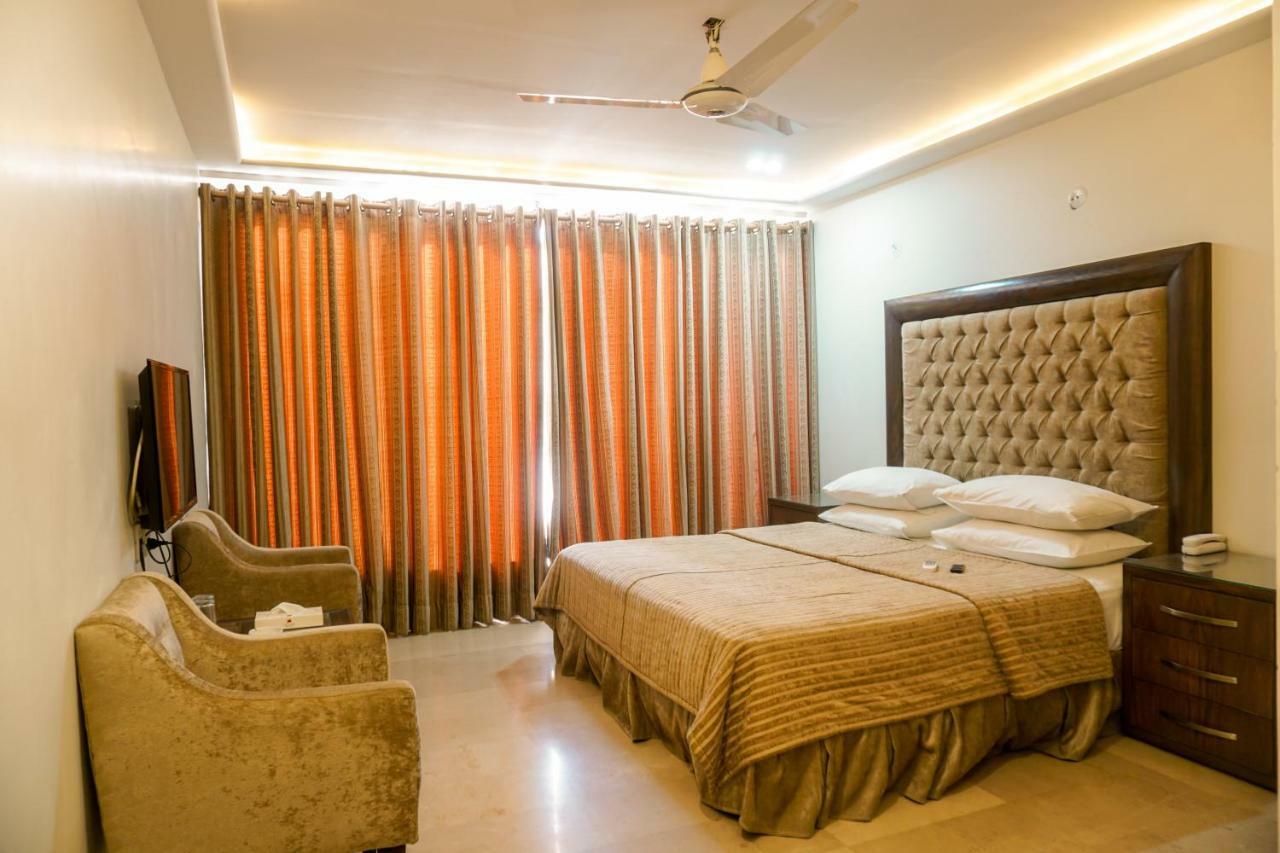 City View Hotel & Restaurant Lahor Dış mekan fotoğraf